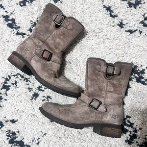 UGG Chaney Moto Boots Tan Shearling Lined Buckley Moto Women’s Size 7 Comfy Cute